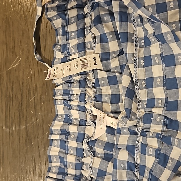 NWT Blue and white Xl Shorts Lauen Conrad - Picture 2 of 2